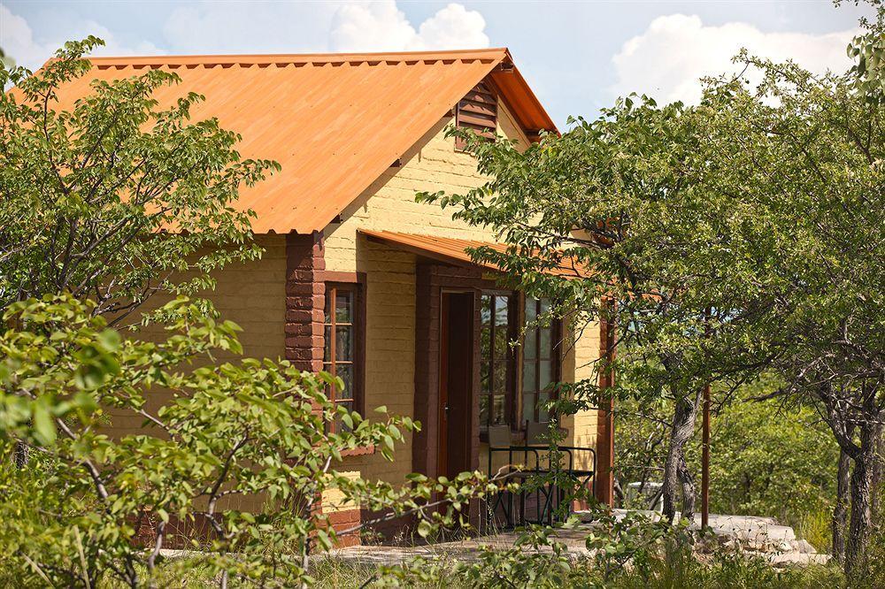 Willa Gondwana Etosha Safari Camp Okaukuejo Zewnętrze zdjęcie