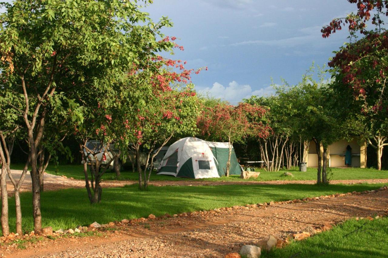 Willa Gondwana Etosha Safari Camp Okaukuejo Zewnętrze zdjęcie